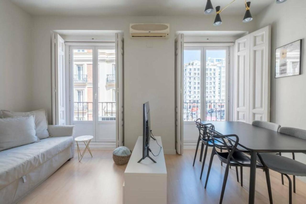 Apartamento Callao Apartment Мадрид Екстериор снимка