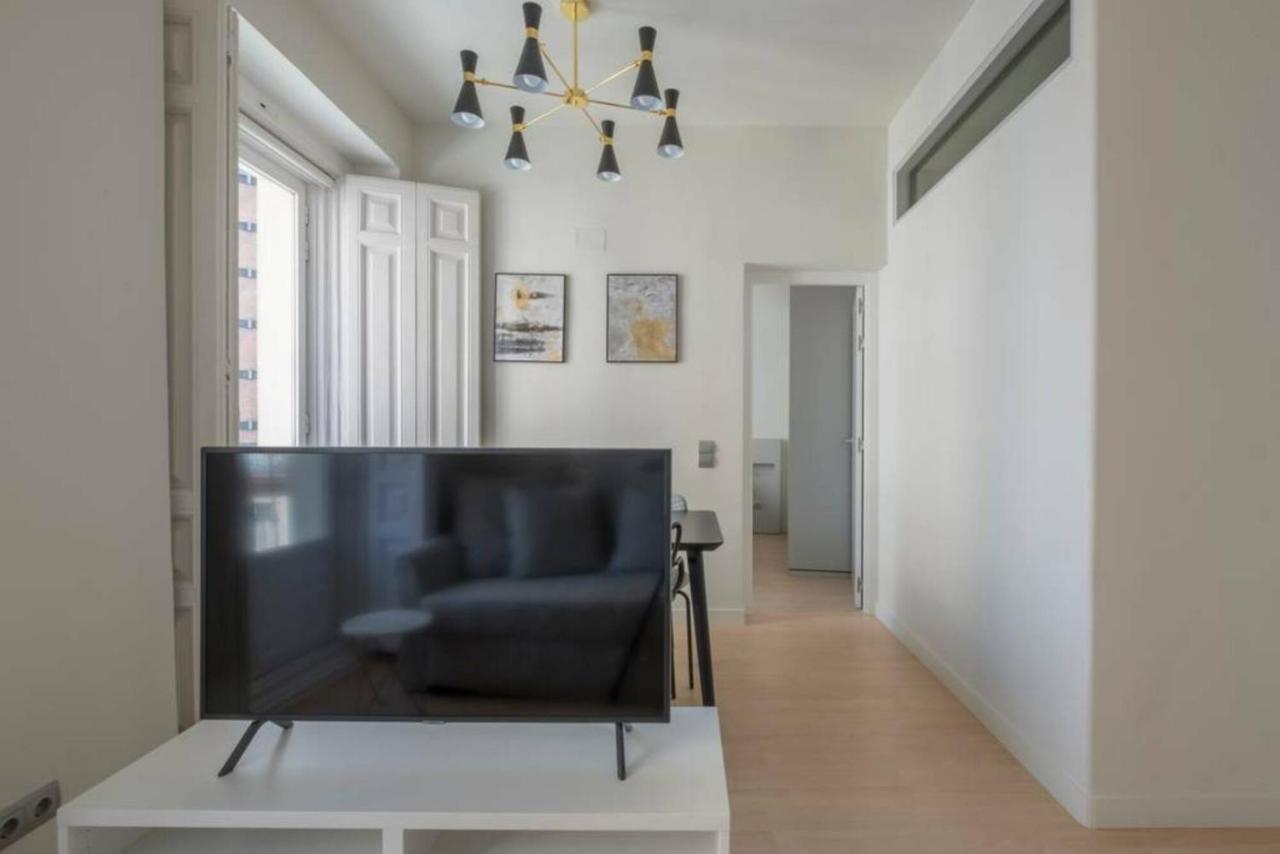 Apartamento Callao Apartment Мадрид Екстериор снимка